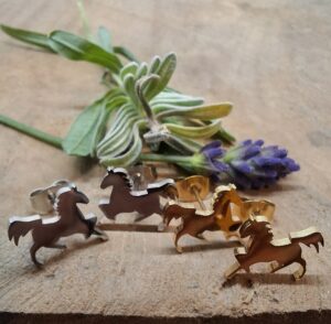 Made by Moon - Product bekijken - Running Horse Stud Earrings – Stainless Steel